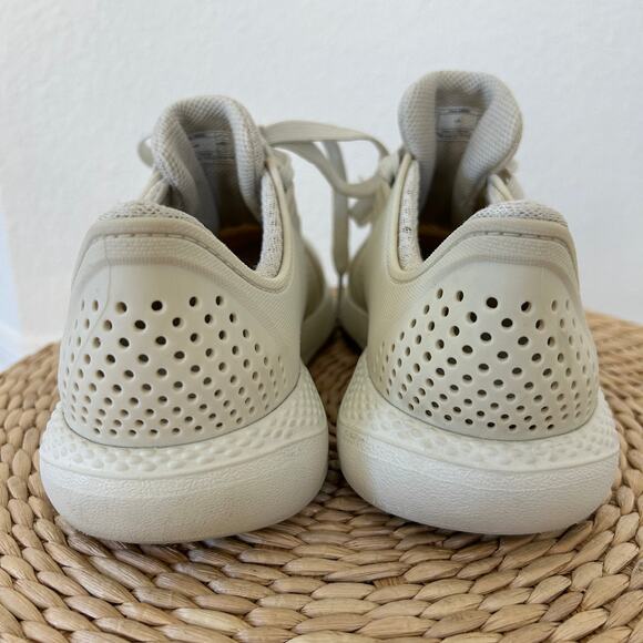 Crocs LiteRide Pacer Women's Size 9 Casual Comfort Sneaker Shoes Stucco Color - Picture 11 of 13